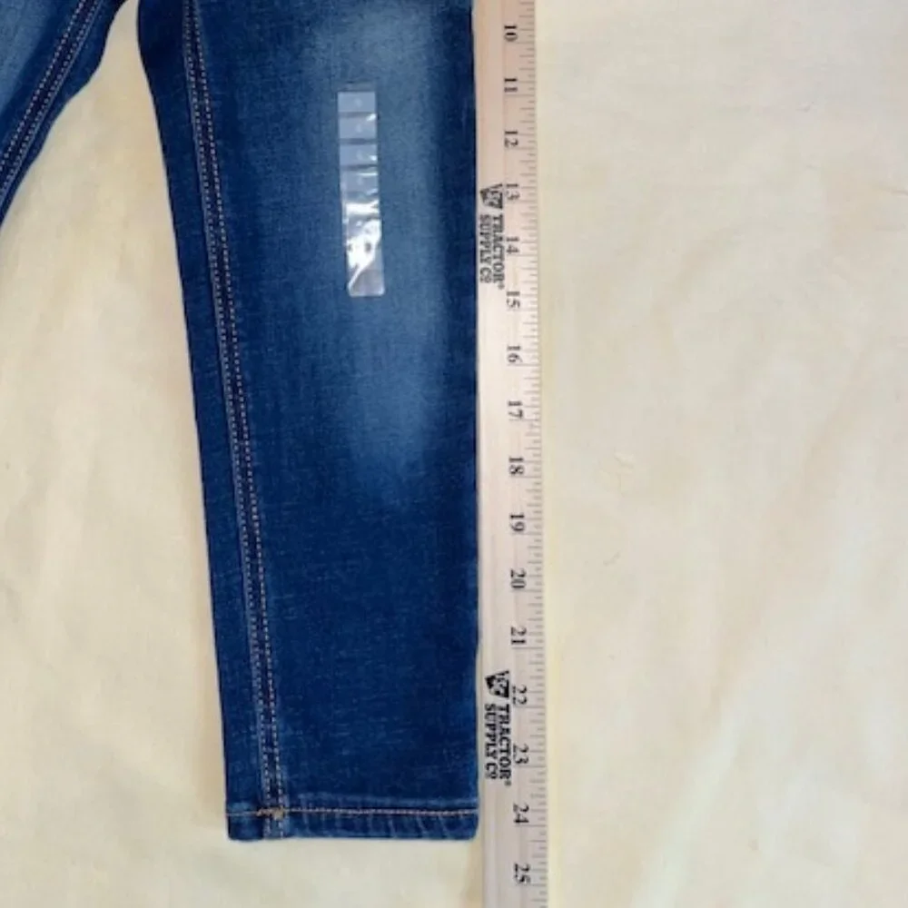 OSHKOSH B’GOSH | Boys Jeans Size 4 Kid Adjustable waist stretch-NWT